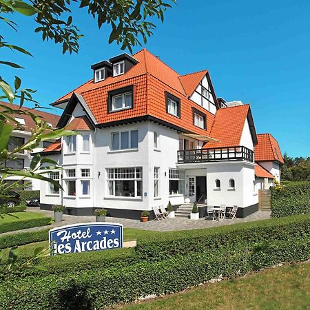 Hotel Les Arcades Кнокке-Хейст Экстерьер фото